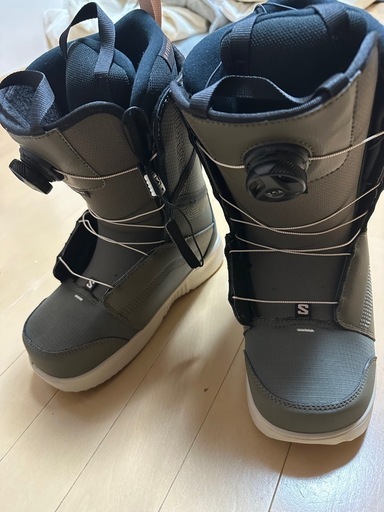 SALOMON スノボ用ブーツ 靴 ほぼ未使用 ほぼ未使用】Salomon