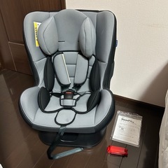 チャイルドシート　ネビオ　新生児から　ネムピットＦ　グレー