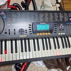 電子ピアノ　キーボード