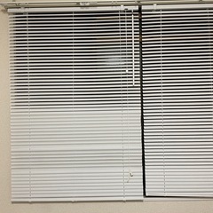 ブラインドカーテン　4個セット