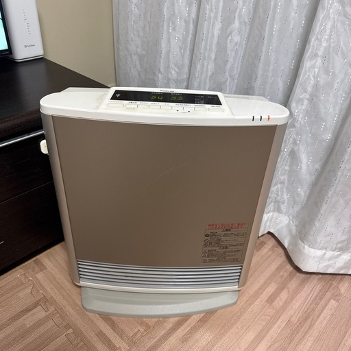 ガスファンヒーター
