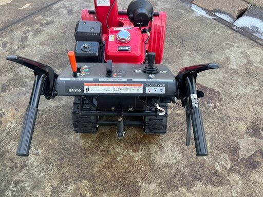 【売れました】・上越市　除雪機　ホンダ　ＨＳ７６０【人気小型】・