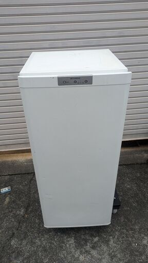 三菱 ミツビシ 縦型 121L 庫内引き出し型 冷凍ストッカー 冷凍庫 フリーザー MF-U12T-W