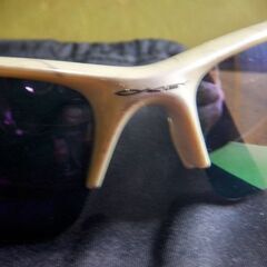OAKLEYのサングラス⑧譲ります。の画像