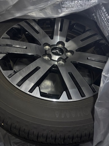 デリカD5純正　23年製