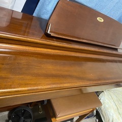 電子ピアノ