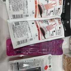 化粧水、化粧品、パックなどの画像