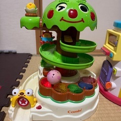 ベビー　おもちゃ　combiの画像