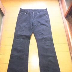 ダメージ　ブラックデニム譲ります。