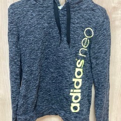 adidasネオ　パーカー　Mサイズ