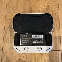 アイロボット Braava ブラーバ ジェット 245 床拭きロボットの画像