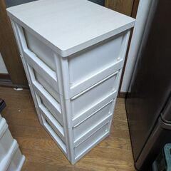 収納チェスト4段の画像