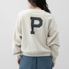 ローリーズファーム トレーナー Sweatshirt LF621276TS カレッジロゴショートプルオーバー PENNの画像