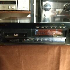 商談中！ ONKYO DATデッキ<DT-9000> ジャンク品
