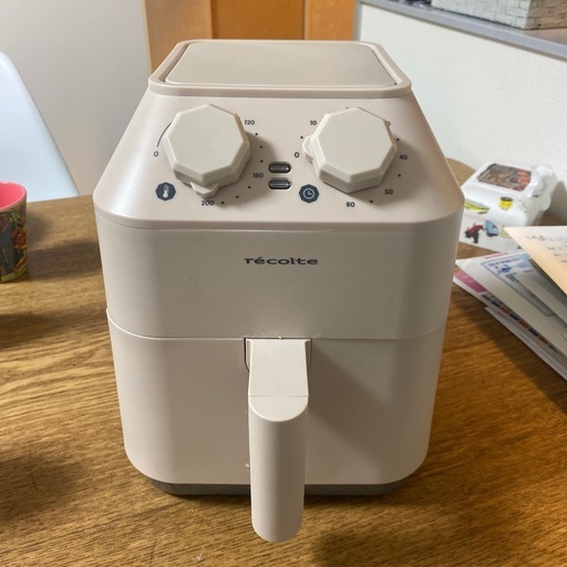 値下げ！レコルト⭐︎ノンフライヤー、ベージュ、