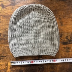 ビーニー ニットキャップ ニット帽 グレーの画像