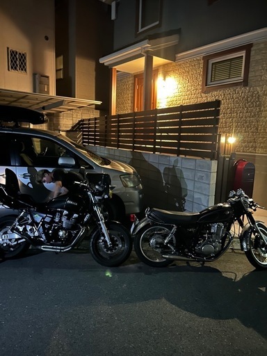YAMAHA SR400 FI 2012年式