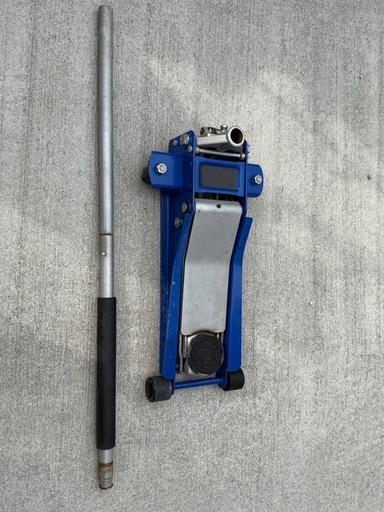 ウマと3トンジャッキ低床タイプ
