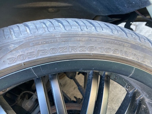 26インチ　VERSANTE　タイヤホイール　305/30/R26