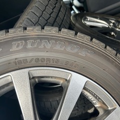 スタッドレスタイヤの画像