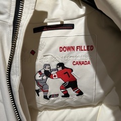 Moose Knuckles ダウンの画像