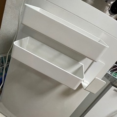 ニトリ 浴室用マグネットボトルラック2つ、湯おけフック
