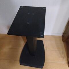 スピーカースタンドの画像