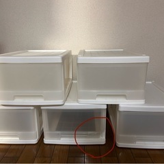 収納棚　
の画像