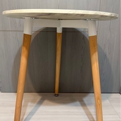 大理石調　カフェテーブル　60センチの画像