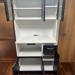 取引中〉定価36900円キッチンボード食器棚新品同様 (おだんご) 萩原天神の収納家具《食器棚、キッチン 収納》の中古あげます・譲ります｜ジモティーで不用品の処分