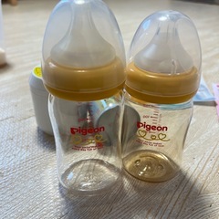 美品　哺乳瓶セット　ピジョン　搾乳機の画像