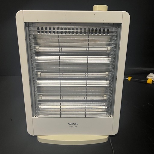 【交渉中】山善(YAMAZEN) 電気ストーブ (990/660/330W 3段階切替式)