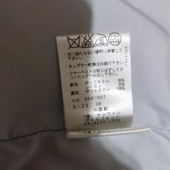 ヴェロフォンナ　ライトグレー ノーカラー　ロングコート 38の画像