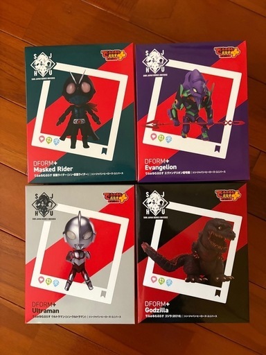 まとめ売り　でふぉるむぷらす　ゴジラ　ウルトラマン　仮面ライダー　ラウンドワン ラウンドワン限定]でふぉるむぷらす ウルトラマン・仮面ライダ