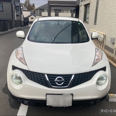 日産 ジューク １５ＲＸ　タイプＶ　2013年式  73000km 車検R8年8月！　Ｂｌｕｅｔｏｏｔｈオーディオ　記録簿　ドライブレコ－ダ－　キーレス　ミュージックプレイヤー　助手席エアバック　運転席エアバック　オートエアコン の画像
