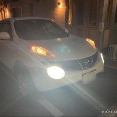 日産 ジューク １５ＲＸ　タイプＶ　2013年式  73000km 車検R8年8月！　Ｂｌｕｅｔｏｏｔｈオーディオ　記録簿　ドライブレコ－ダ－　キーレス　ミュージックプレイヤー　助手席エアバック　運転席エアバック　オートエアコン の画像