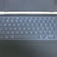ロジクール スリム コンボ Y-B0010 バックライト キーボードケース iPad Pro 12.9インチ【Smart Connector】の画像
