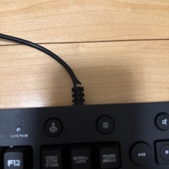 G213 ゲーミングキーボード　Logicoolの画像