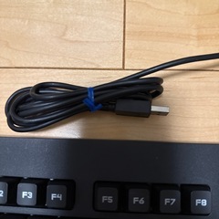 G213 ゲーミングキーボード　Logicoolの画像