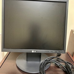 ★お取り引き決定しました！★LG 17インチモニター★コンセント...