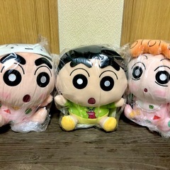 【新品•未開封品】クレヨンしんちゃん　ぬいぐるみ3点セット