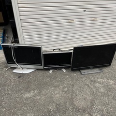 テレビ　3台