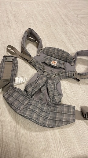 ergobaby 抱っこ紐 グレー・チェック柄 エルゴ オムニ360 美品 抱っこ