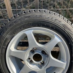 【トヨタvitz・YARS用】スタッドレスタイヤの画像