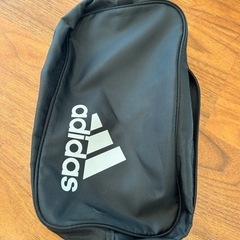 ほぼ新品adidasシューズケース