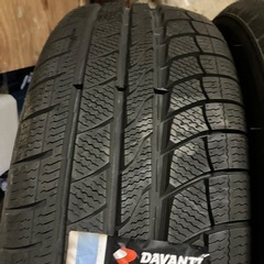 新品未使用スタッドレスタイヤ　２本セット　 225/55R17インチホイール用　アルファード　クラウンスカイライン　エスティマ　オデッセイ　普通車　千葉県の画像