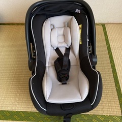 新生児から使えるチャイルドシート