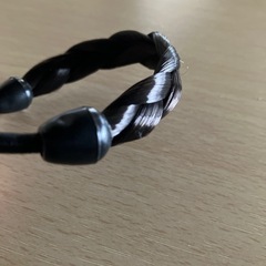 編み込み ヘアゴム　黒〜ダークブラウンの画像