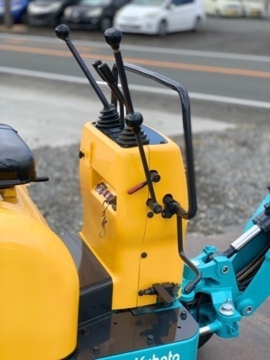 クボタ ミニユンボ　K-008★ 747時間 ★　操作パターン切り替え可能　ゴムキャタ　0.8トンクラス　　全国陸送可能　下取りOK クボタ ミニユンボ K-008☆ 747時間 ☆ 操作パターン切り替え可能