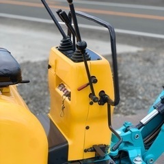  クボタ ミニユンボ　K-008★ 747時間 ★　操作パターン切り替え可能　ゴムキャタ　0.8トンクラス　　全国陸送可能　下取りOK の画像